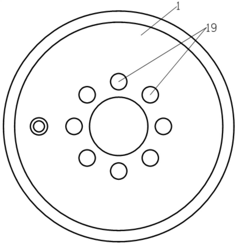 Push disc type clutch with heat dissipation function