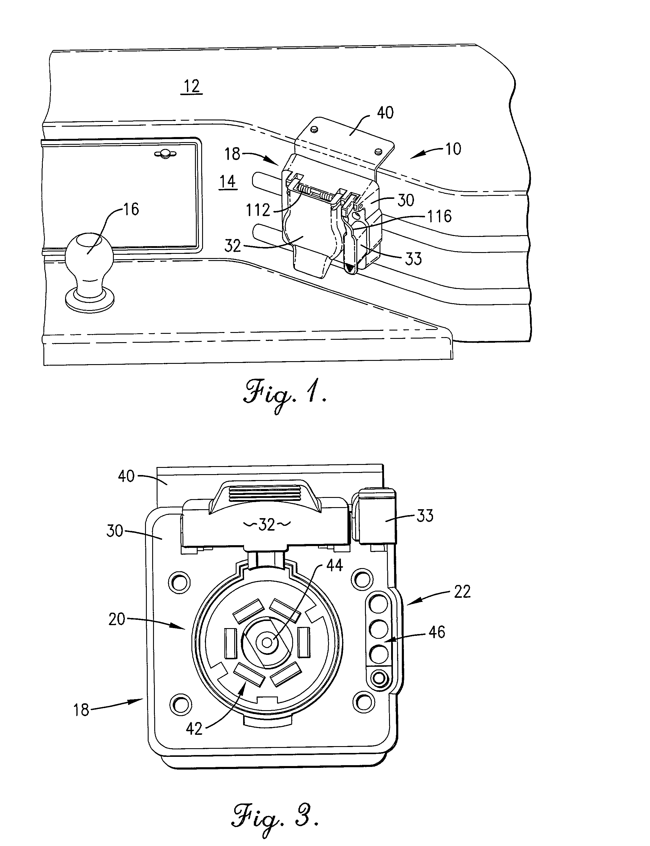 Electrical interface device for towing