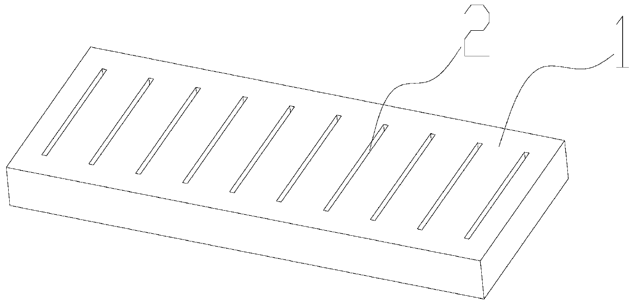Radiator with fins capable of being opened and closed in self-adaptive mode along with temperature