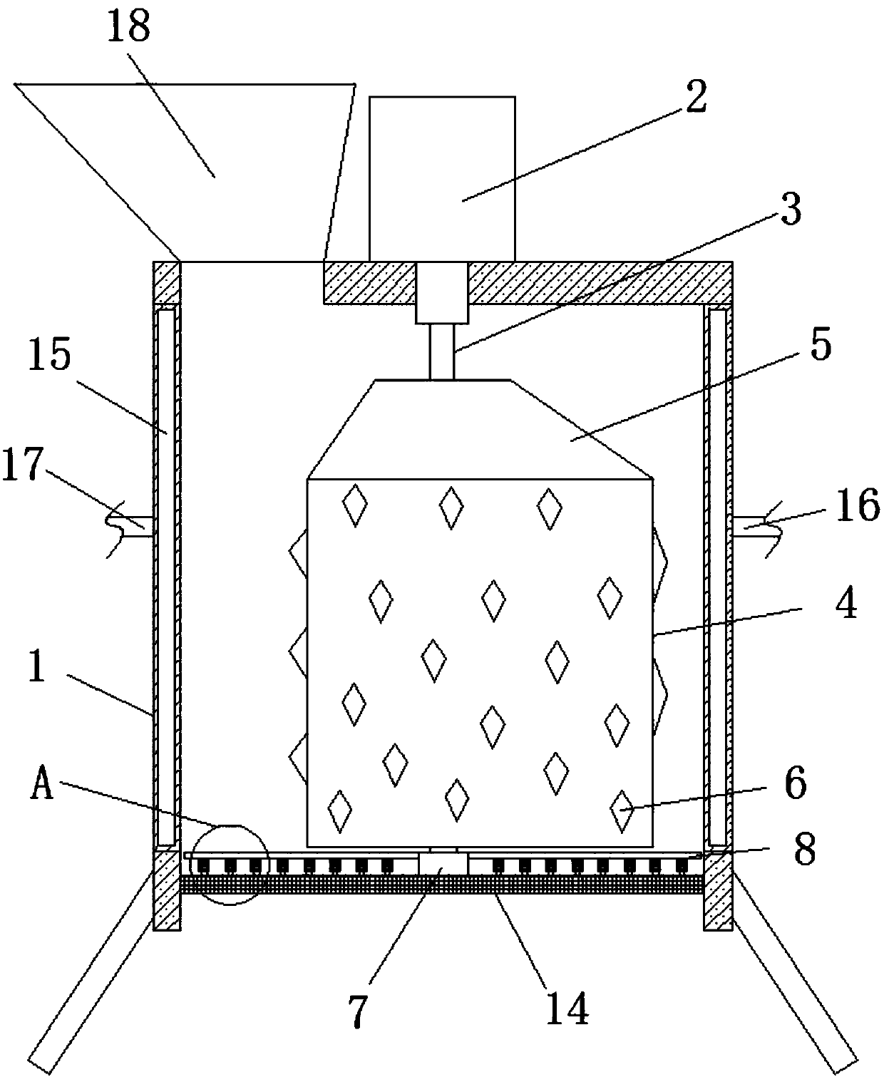 Chemical raw material pulverizing device