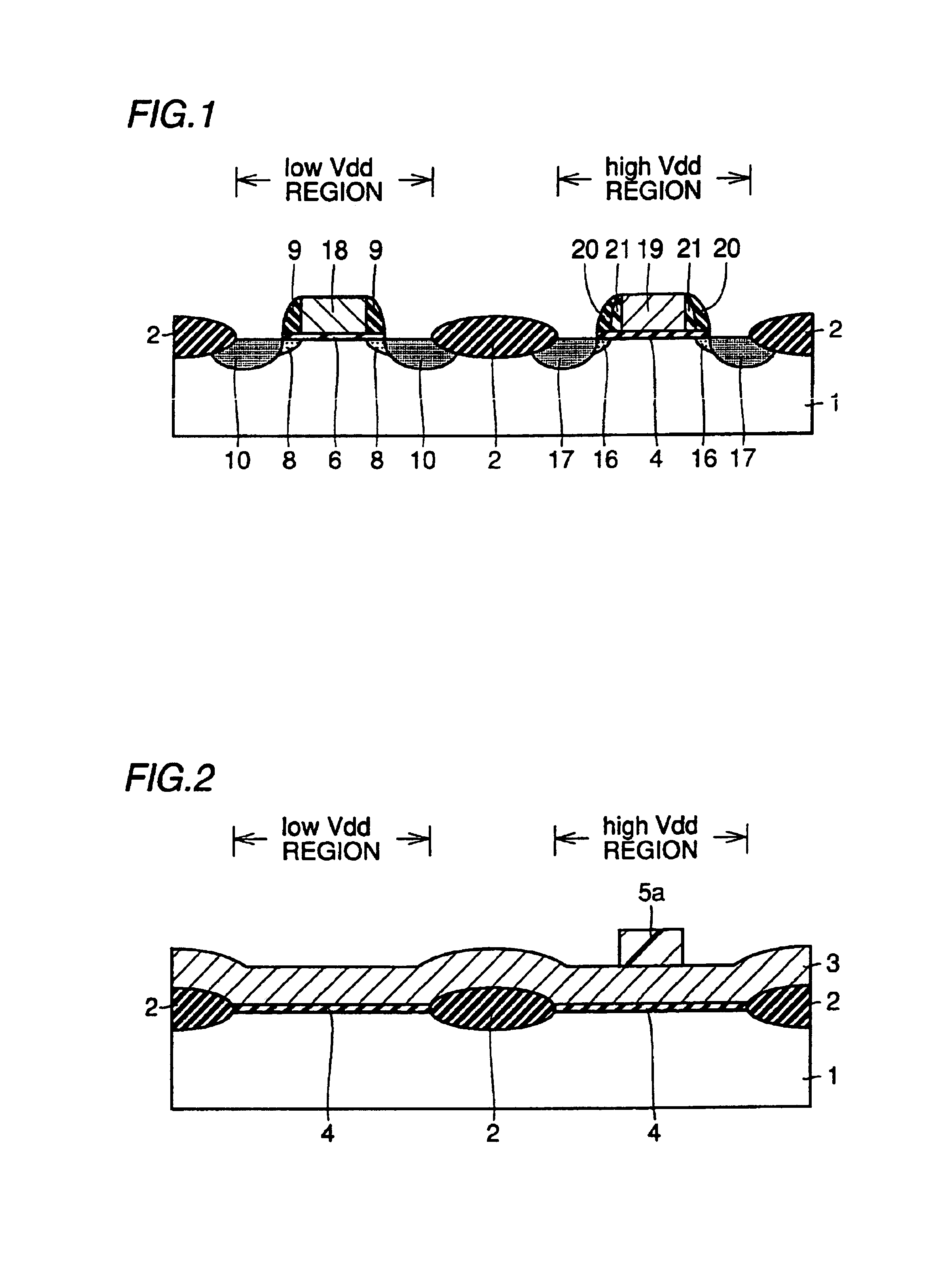 Semiconductor device including multiple field effect transistors, with first FETs having oxide spacers and the second FETs having oxide nitride oxidation protection