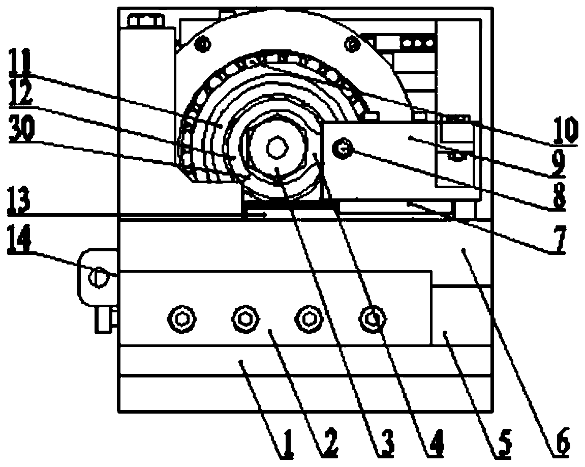 Low-frequency vibration cutting chip breaking device