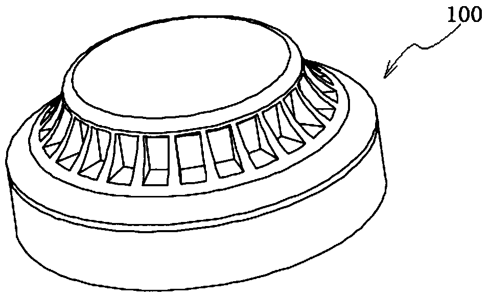 A smoke alarm assembly twisting foot jacking device