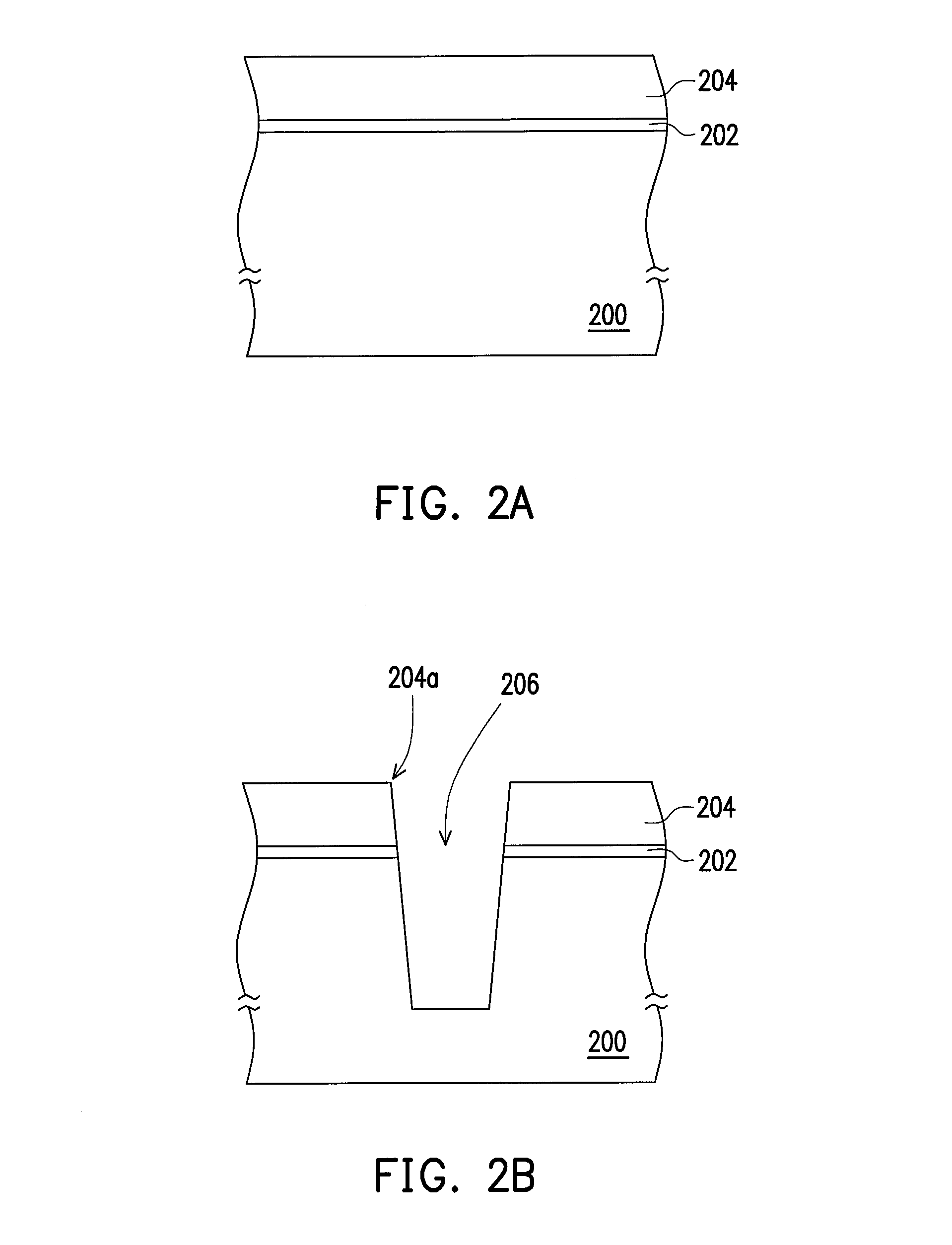 Method of fabricating a shallow trench isolation structure including forming a second liner covering the corner of the trench and first liner.