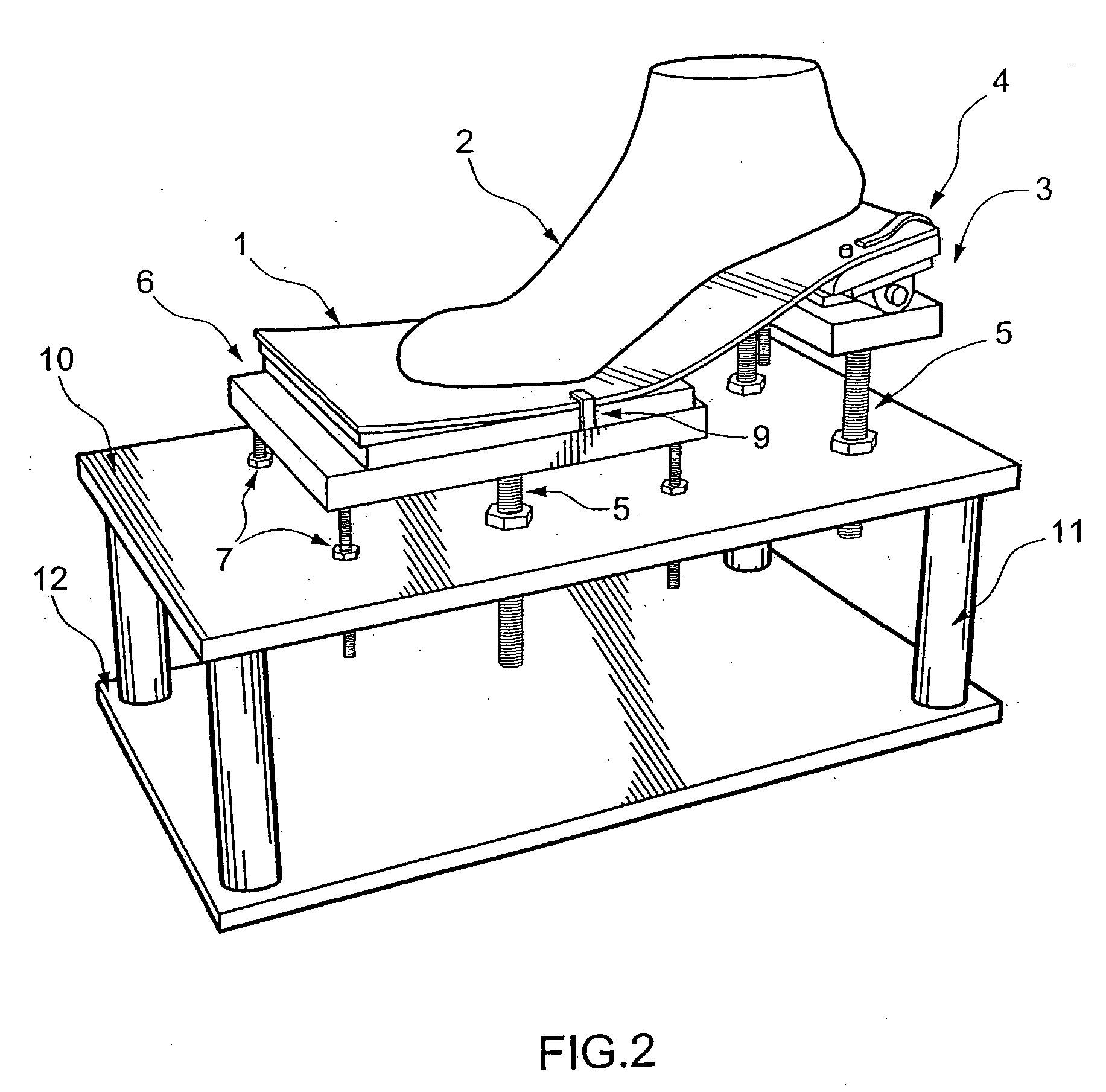 Method and apparatus for determining comfortable footbed shapes
