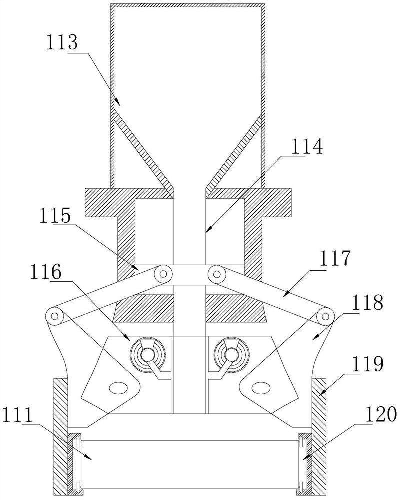 An automatic feeder for pets that can be stored regularly and quantitatively