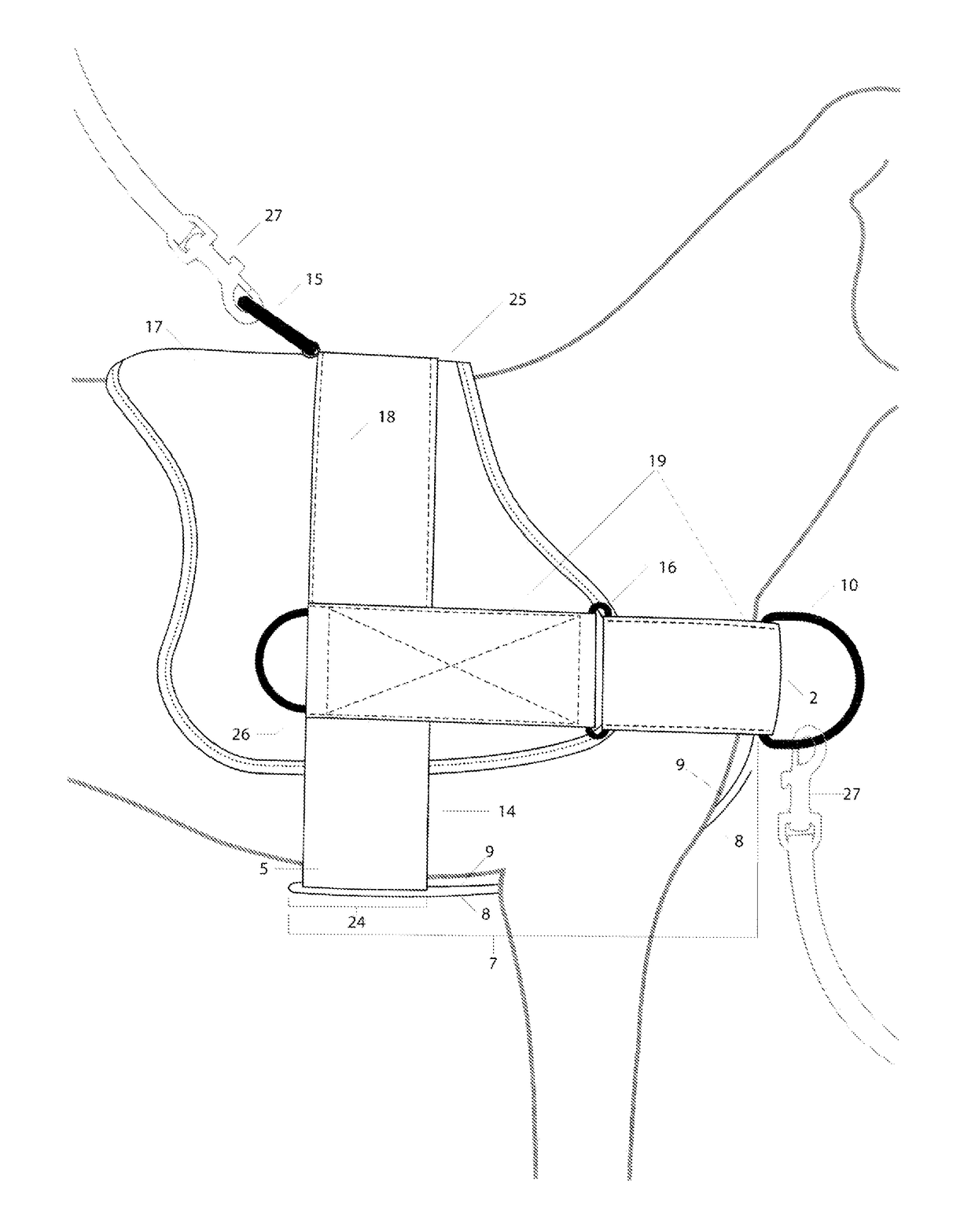 Pressure distribution element holding a ring for chest harnesses