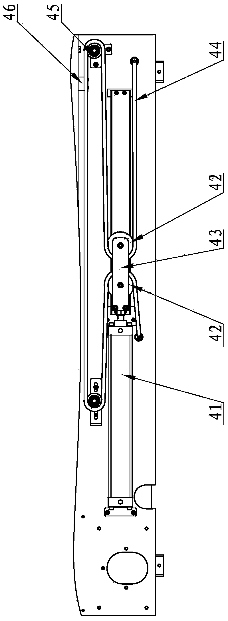 Creeling transmission mechanism for coiler of carding machine