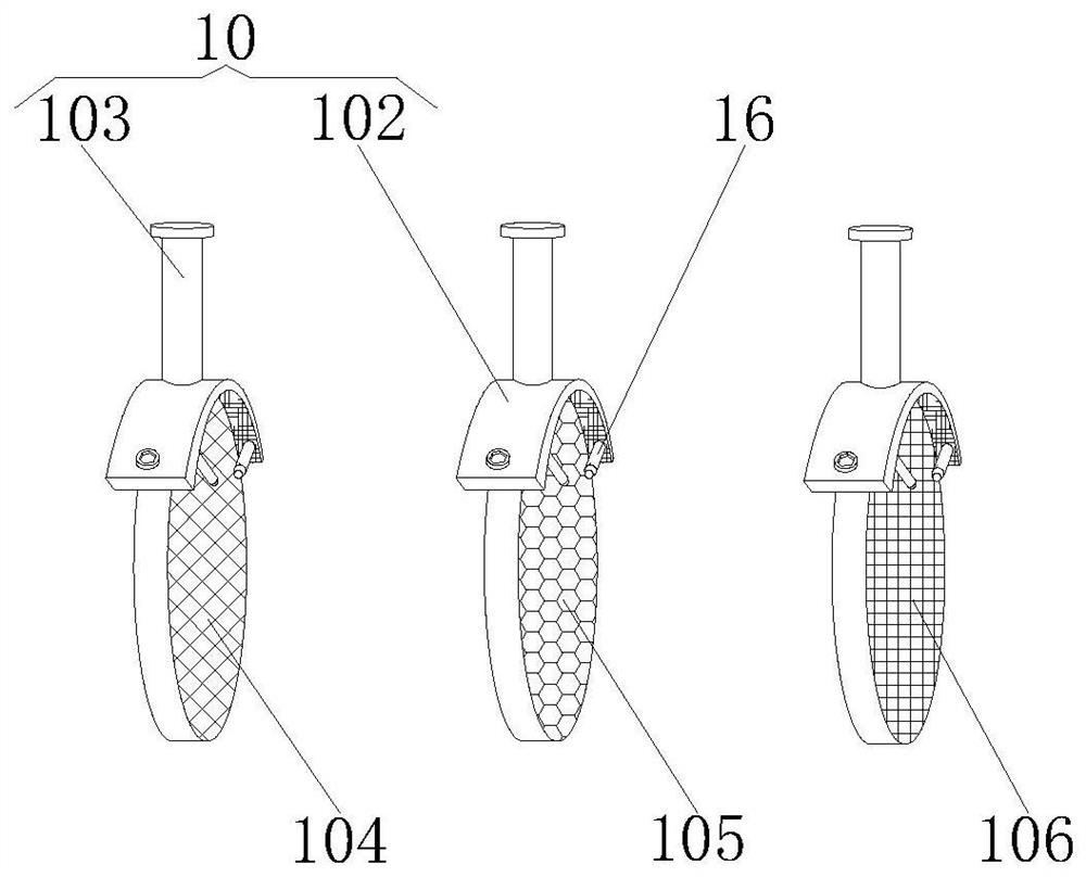 Water pumping device capable of efficiently filtering impurities for aquaculture