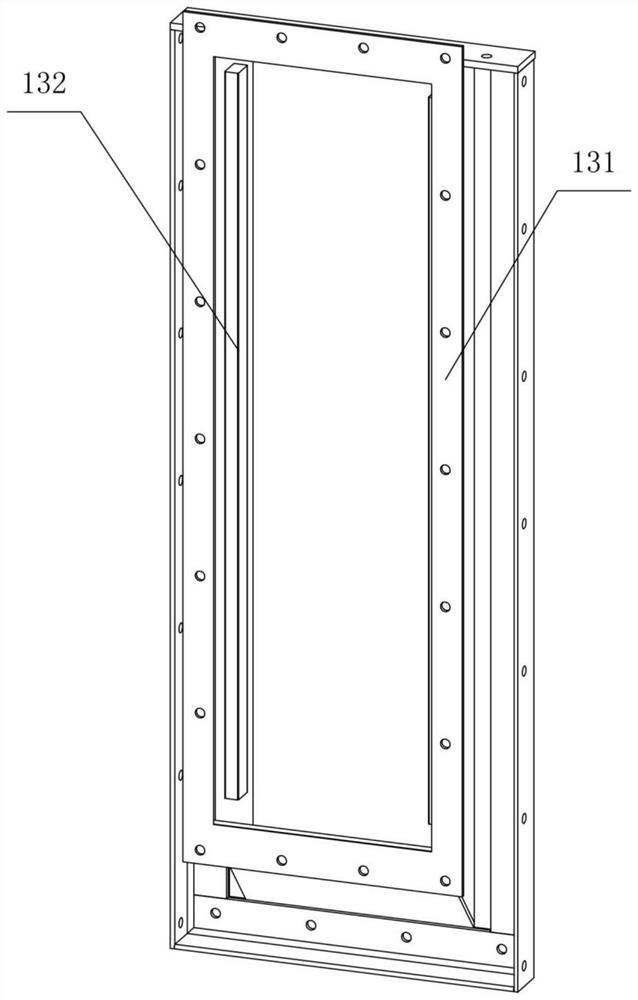 A bucket elevator bottom sealing device