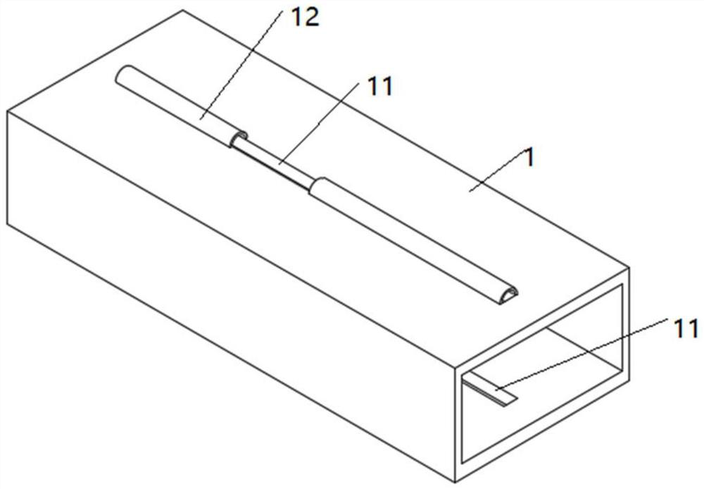 An electrolytic copper foil cutting device