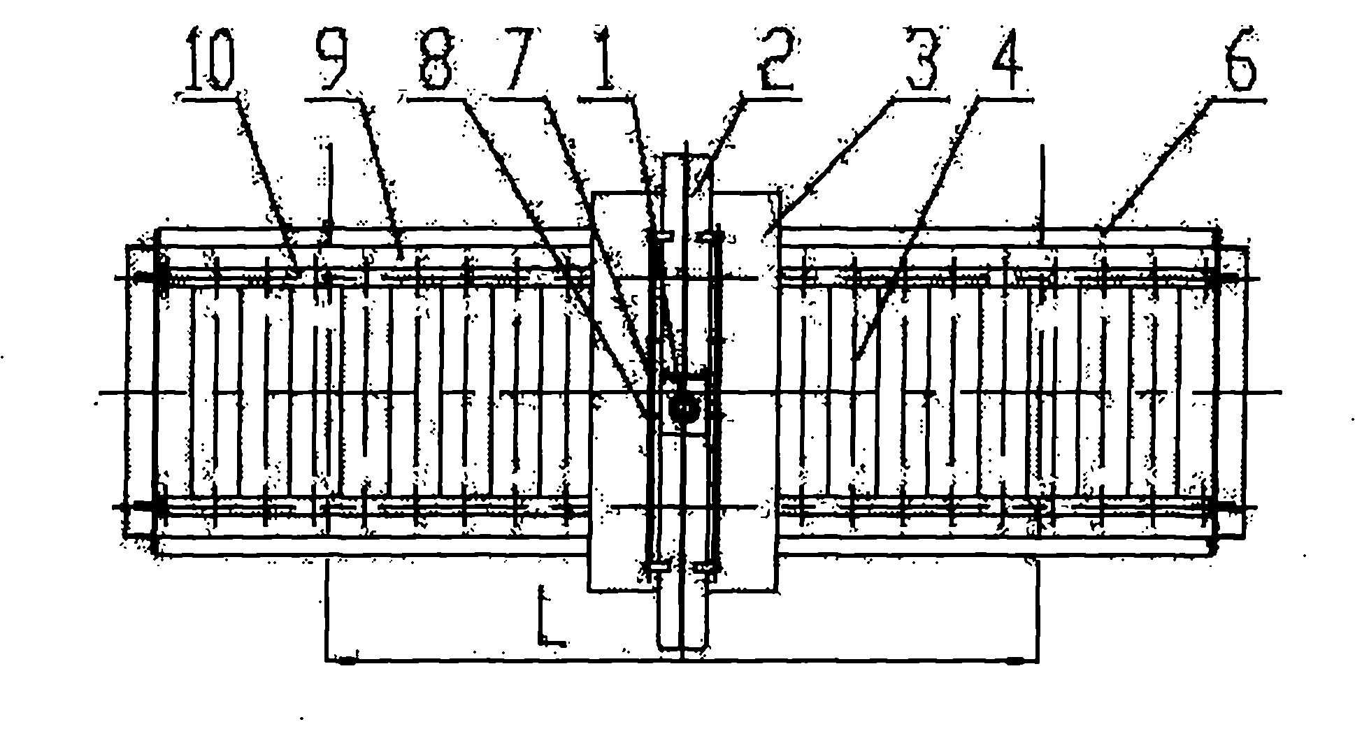 Rain-proof device for rectilinearly movable exit of wire rope