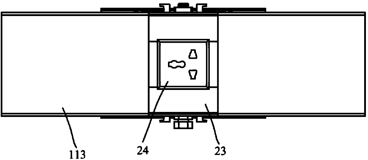 Single dual-circuit bus duct capable of combining bus and cable