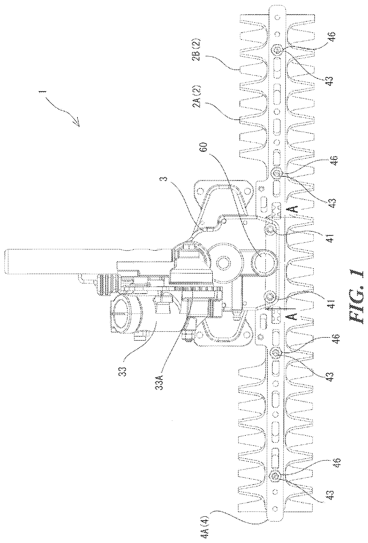 Reciprocating cutting blade apparatus and brush cutter