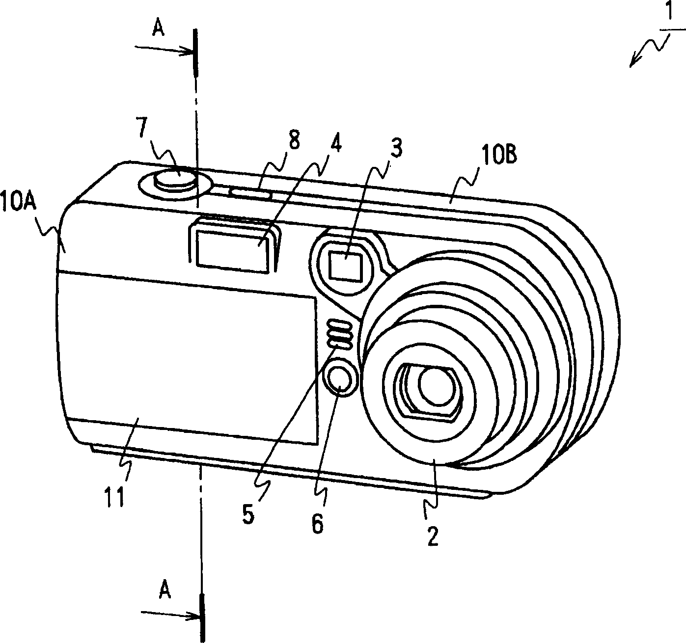 Battery, electronic device and arrangement of capacitor in electronic device