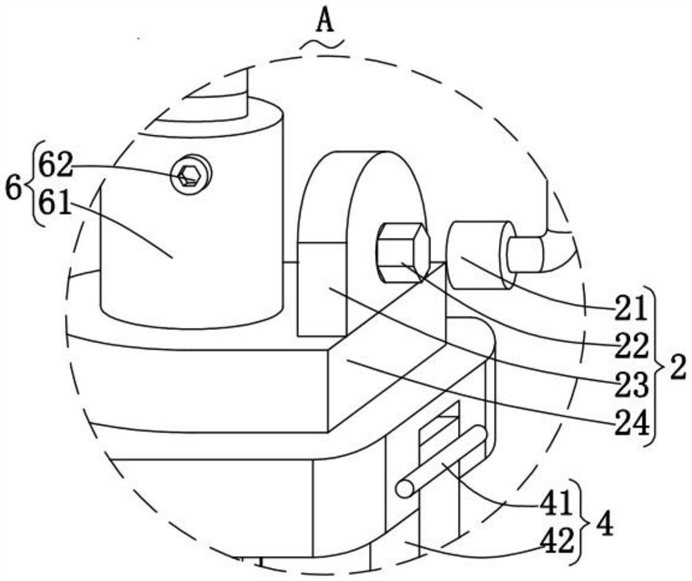 A soil-taking device and method for manufacturing underground heat storage reservoirs