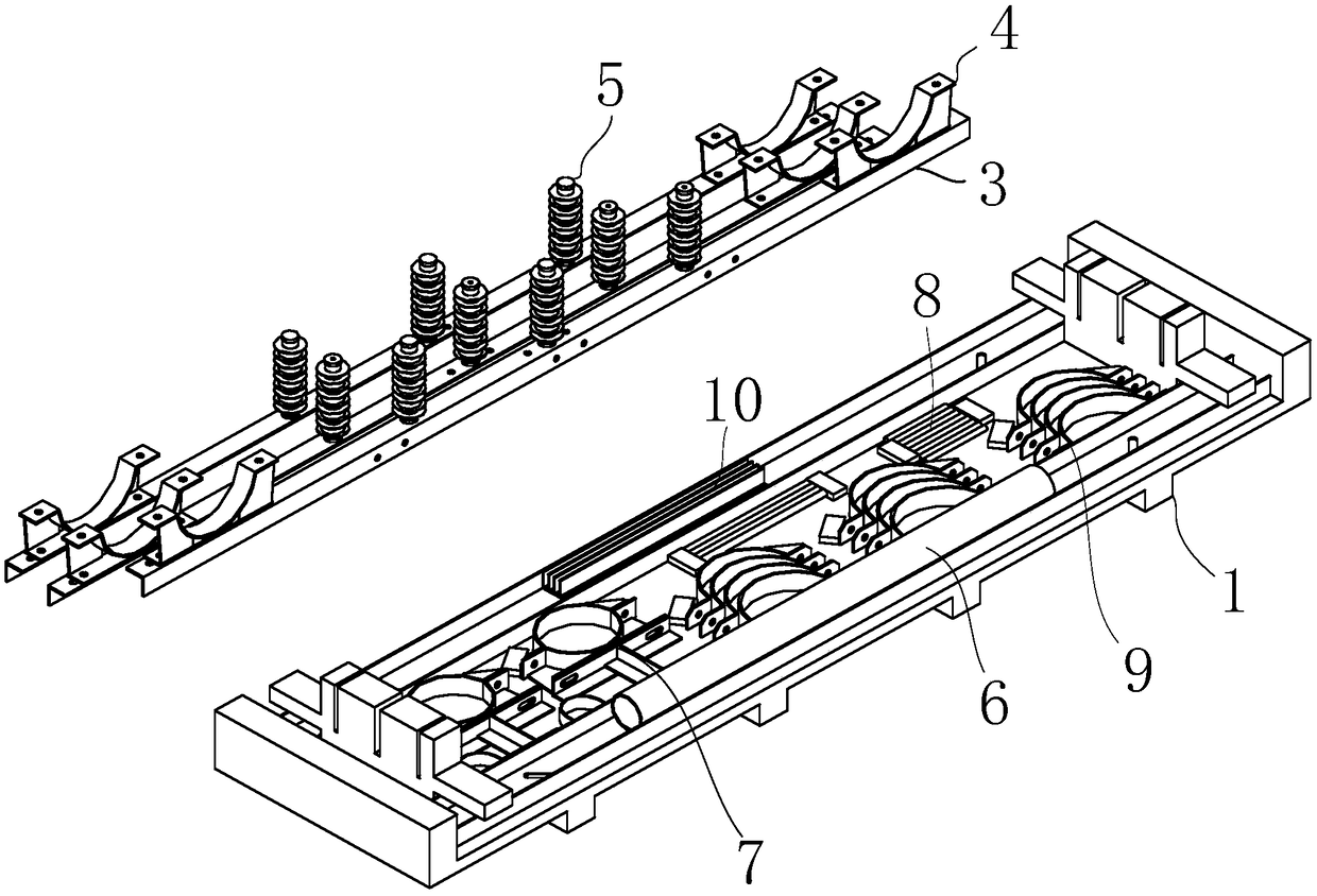 Containing device of power distribution integrated court complete equipment and manufacturing method of containing device