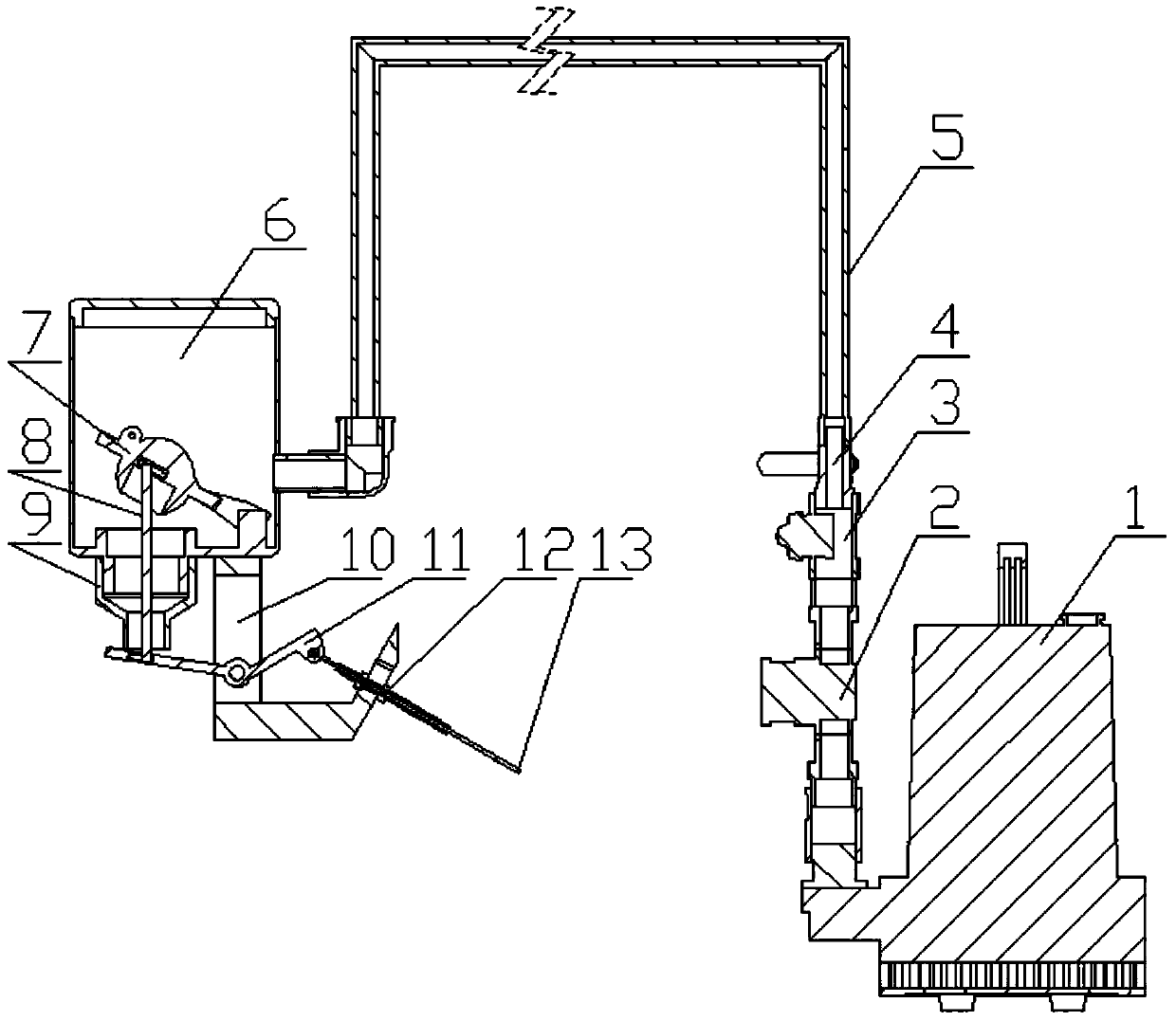 A fixed root water spray system and its realization method
