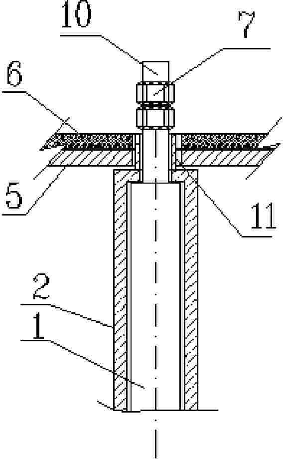 Liquid level detector for magnesium electrolytic cell