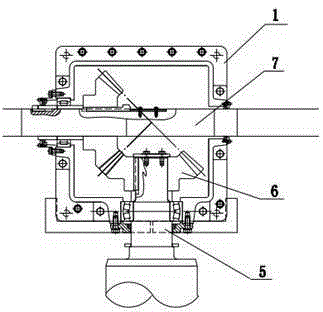 A slab conveying device that realizes uniform speed and synchronization