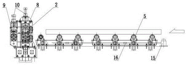 A slab conveying device that realizes uniform speed and synchronization