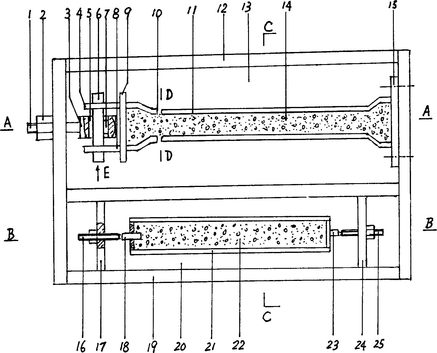 Measuring device for concrete shrinkage and stress