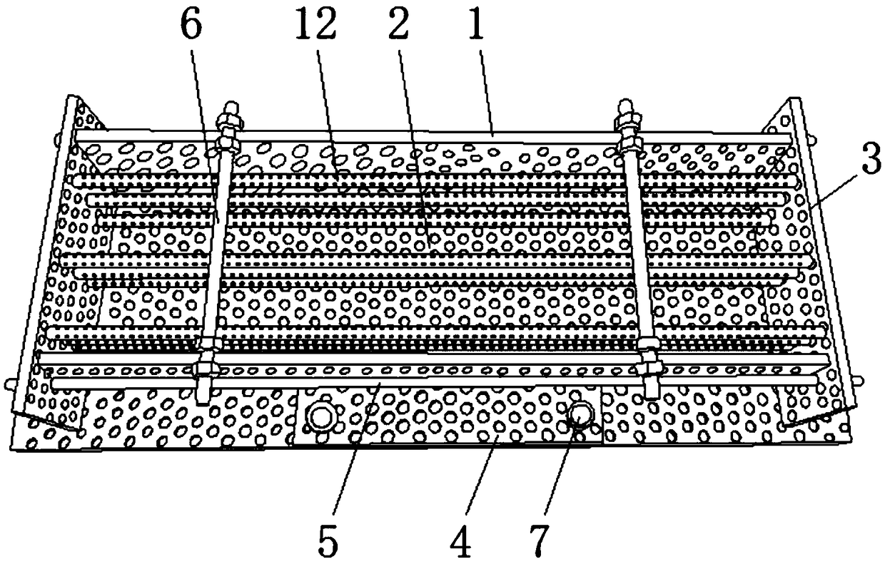 Method for efficiently forming hollow bricks through high-pressure microorganism solid soil