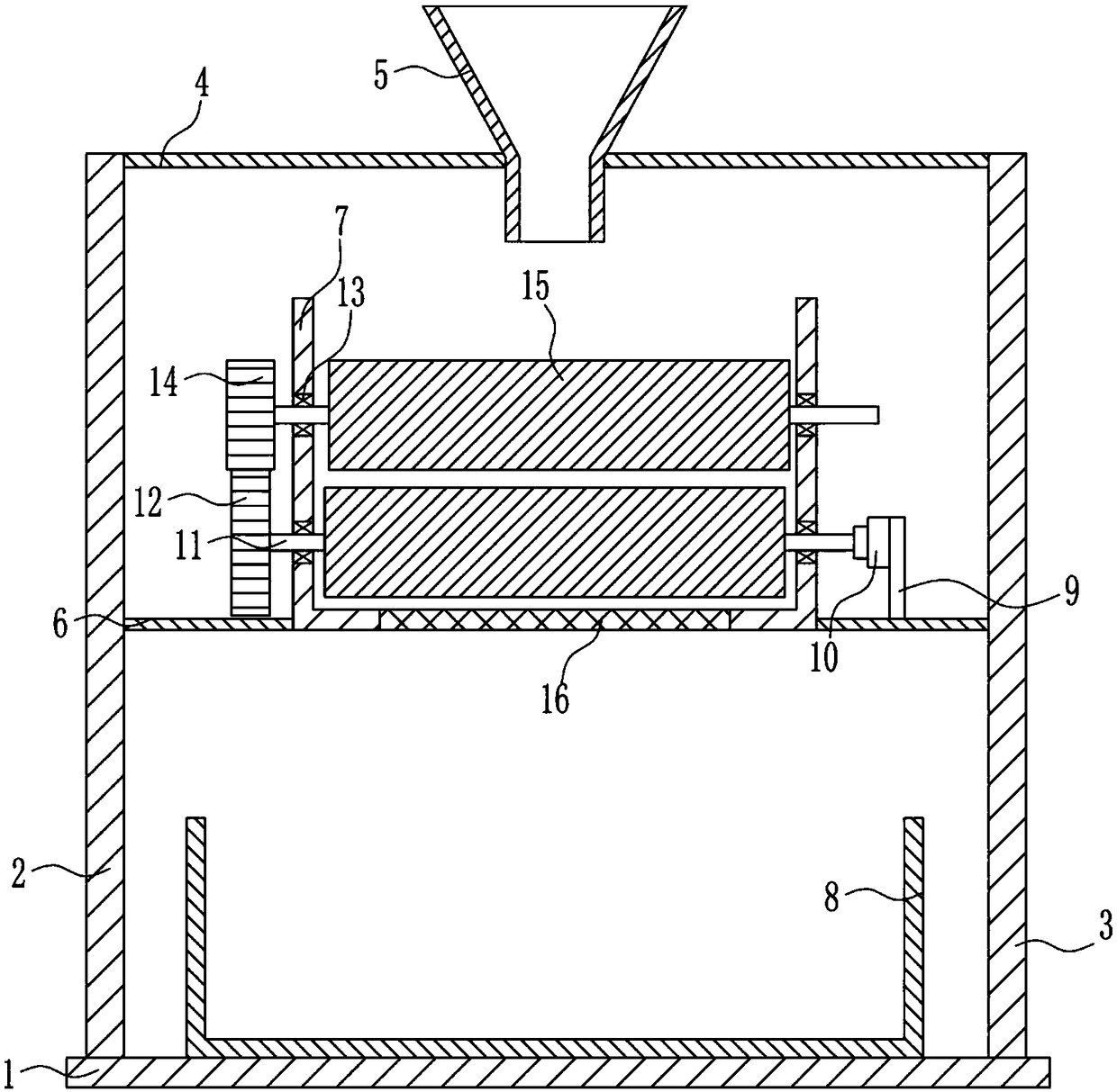 Raw material grinding device for cosmetic production