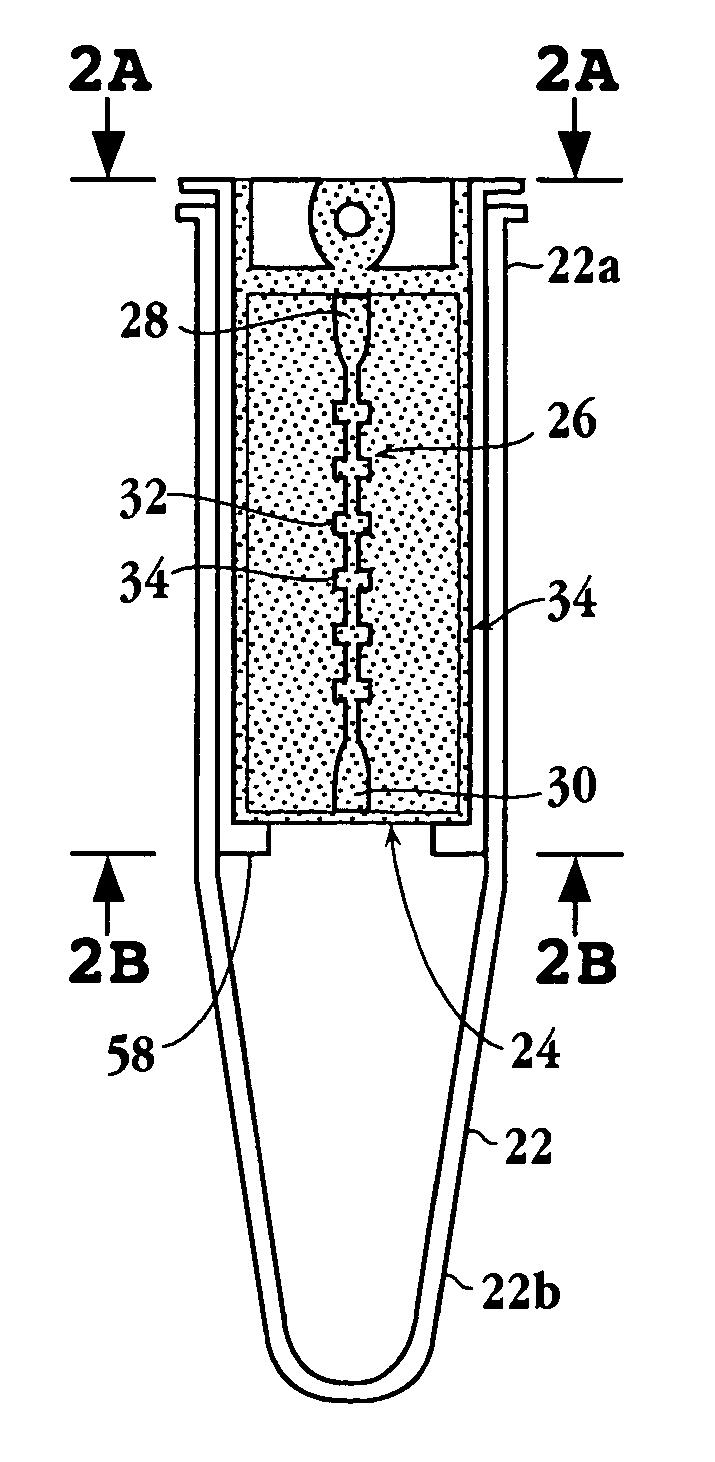 Device and method for fragmenting material by hydrodynamic shear