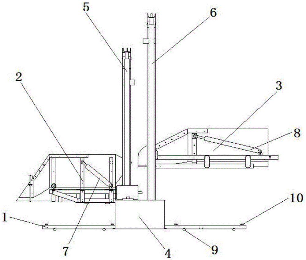 Small feeding device of agricultural machine