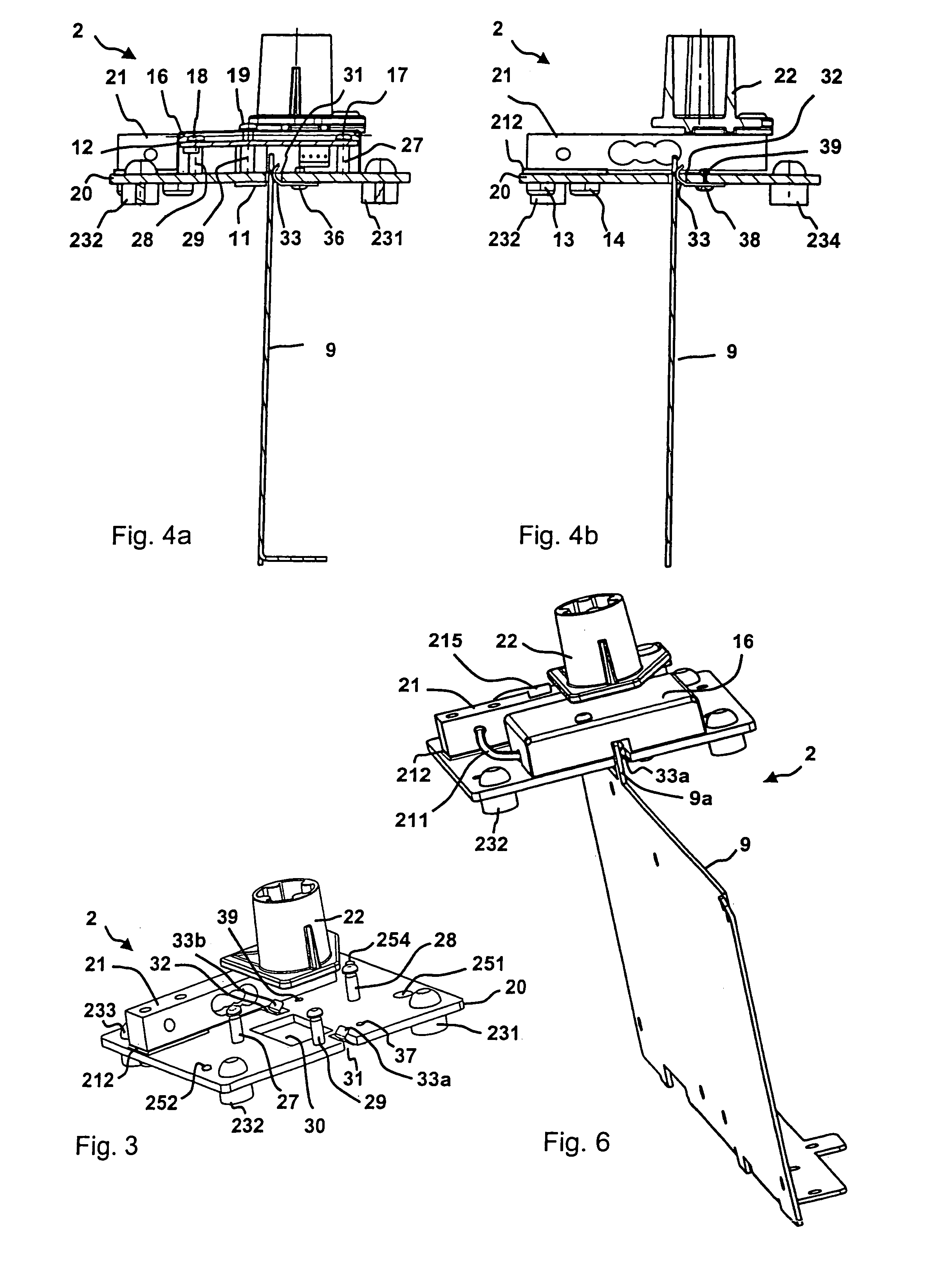 Apparatus with a pluggable scale module