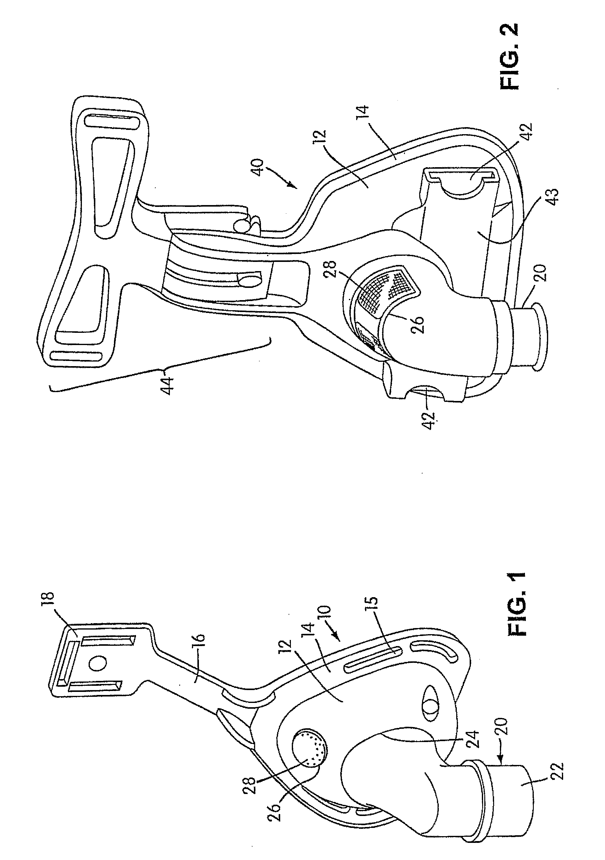 Method and Apparatus for Managing Moisture Buildup In Pressurised Breathing Systems
