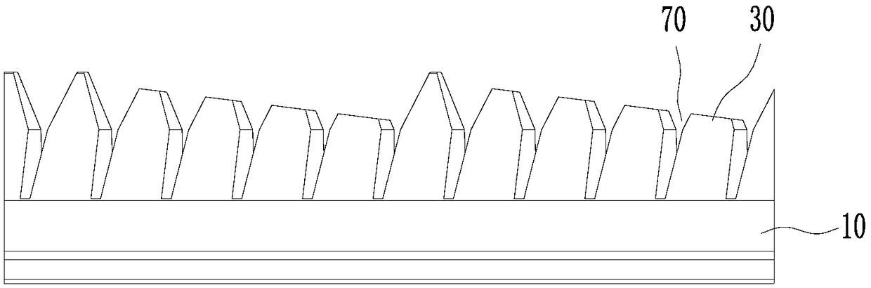 Condenser pipe and condenser