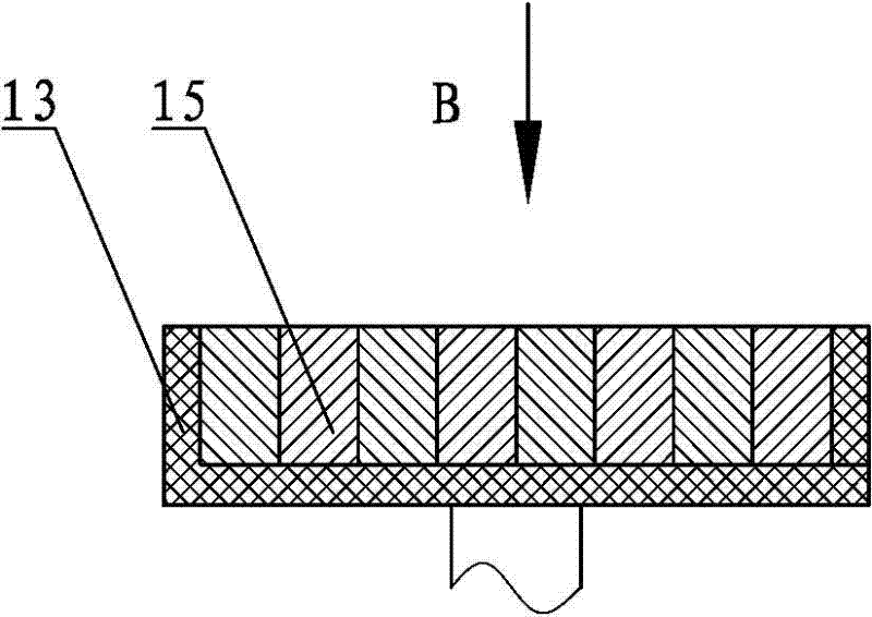 Electromagnetic therapeutic apparatus and matched physical therapy liquid thereof