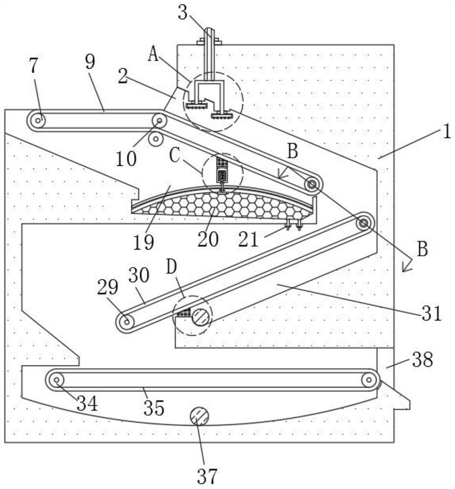 An automatic turning-type deli meat batch processing sauce uniform spreading device