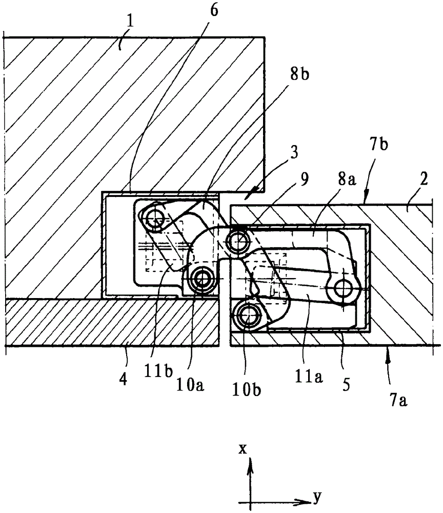 Door hinges for concealed arrangement between door frame and door leaf and doors incorporating such door hinges