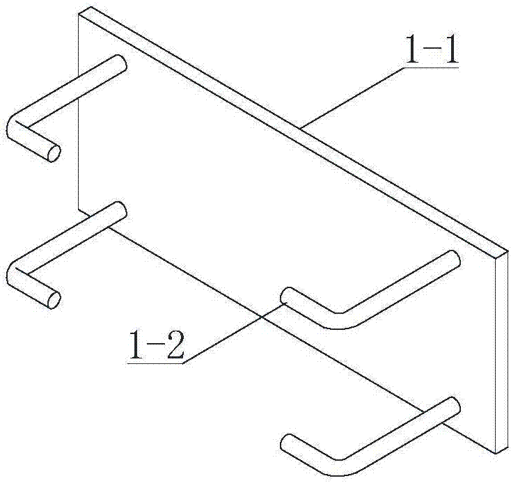 A flexible connection device and masonry method for a masonry filling wall and a main frame