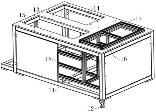 An automatic loading and unloading device and method applied to cemented carbide tool grabbing