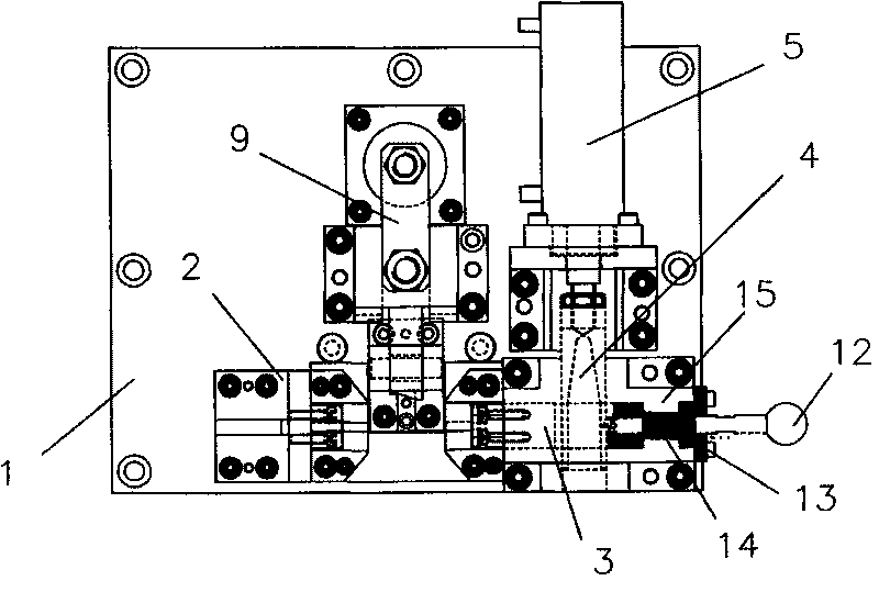 Clamp for processing double-head piston ball pit