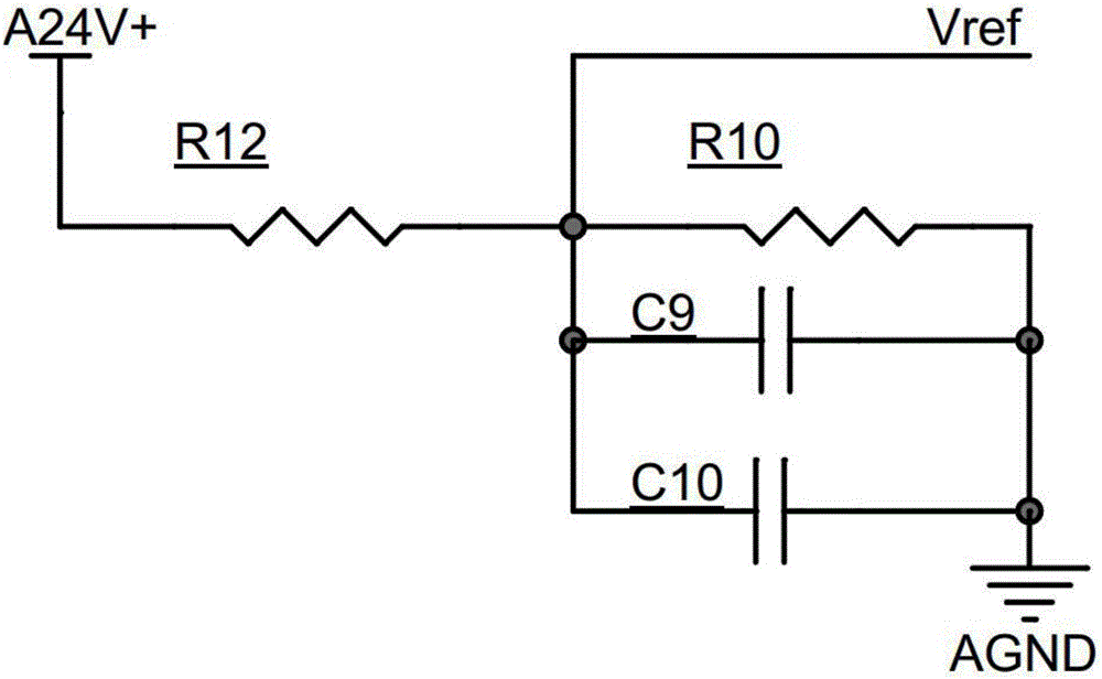 Microphone howling suppression circuit in intercom system