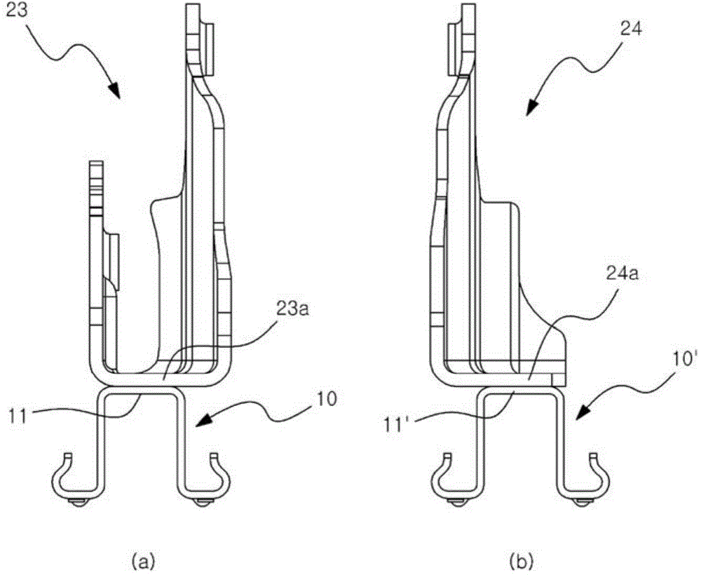 Method for welding upper rail of seat track for vehicle seat and adaptor bracket