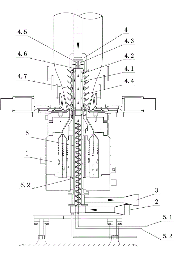 Internal cooling device of tubular thin film production equipment