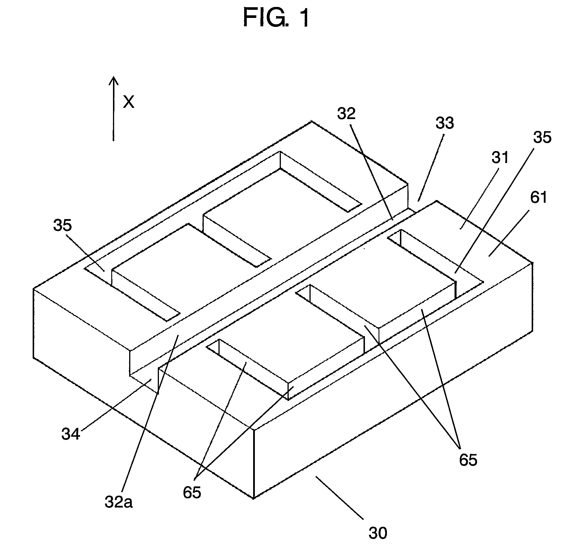 Component separating device and method of separating component