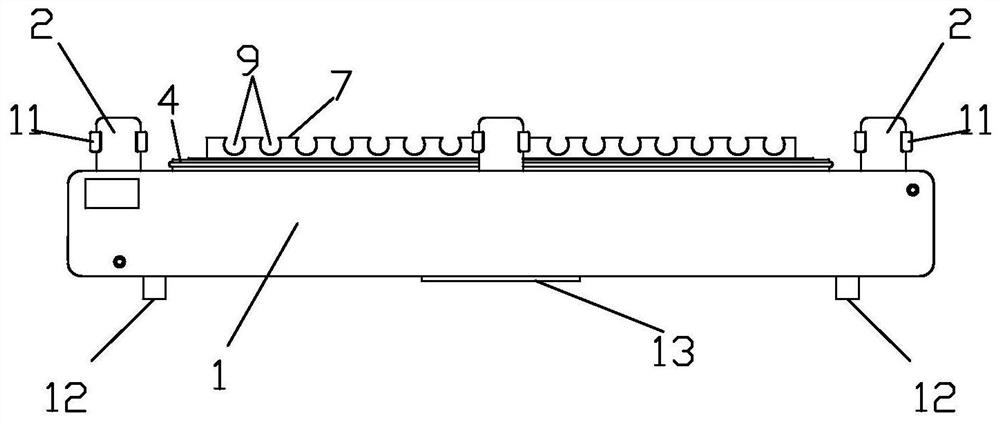 A detachable filter cleaner for range hood