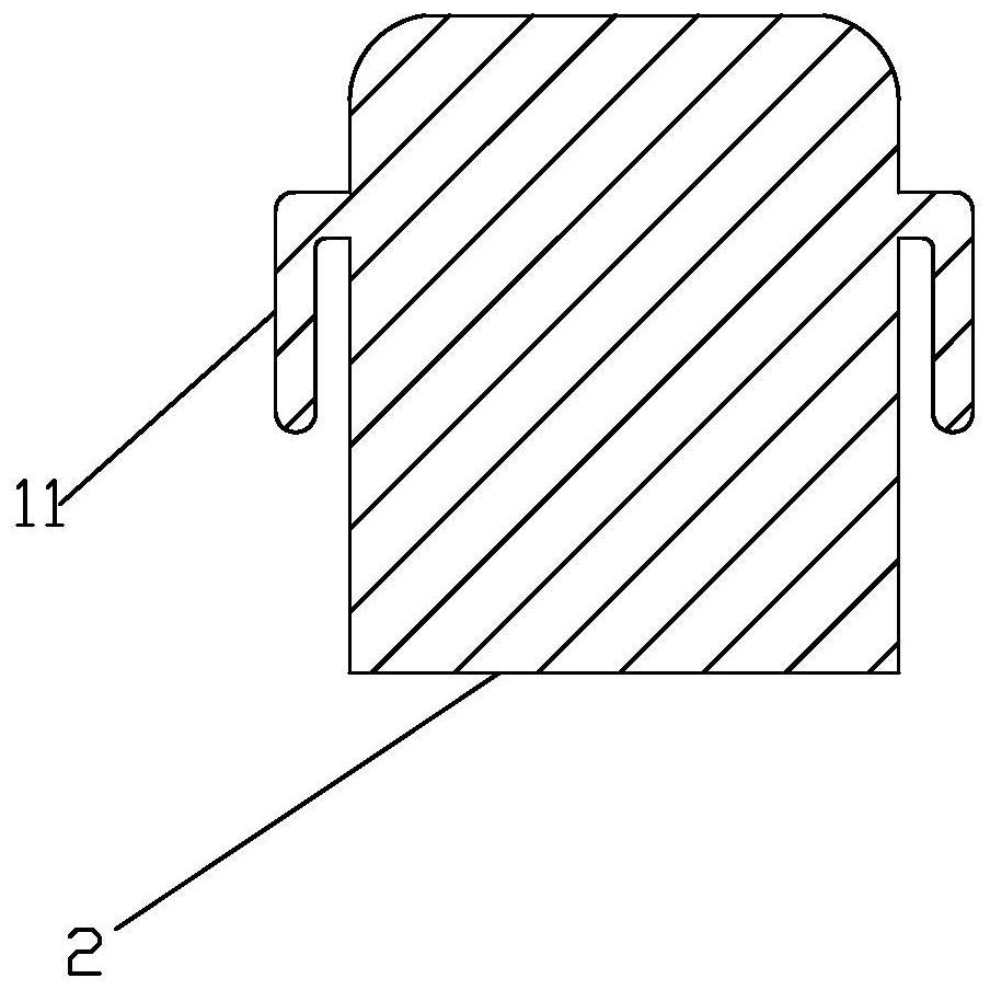 A detachable filter cleaner for range hood