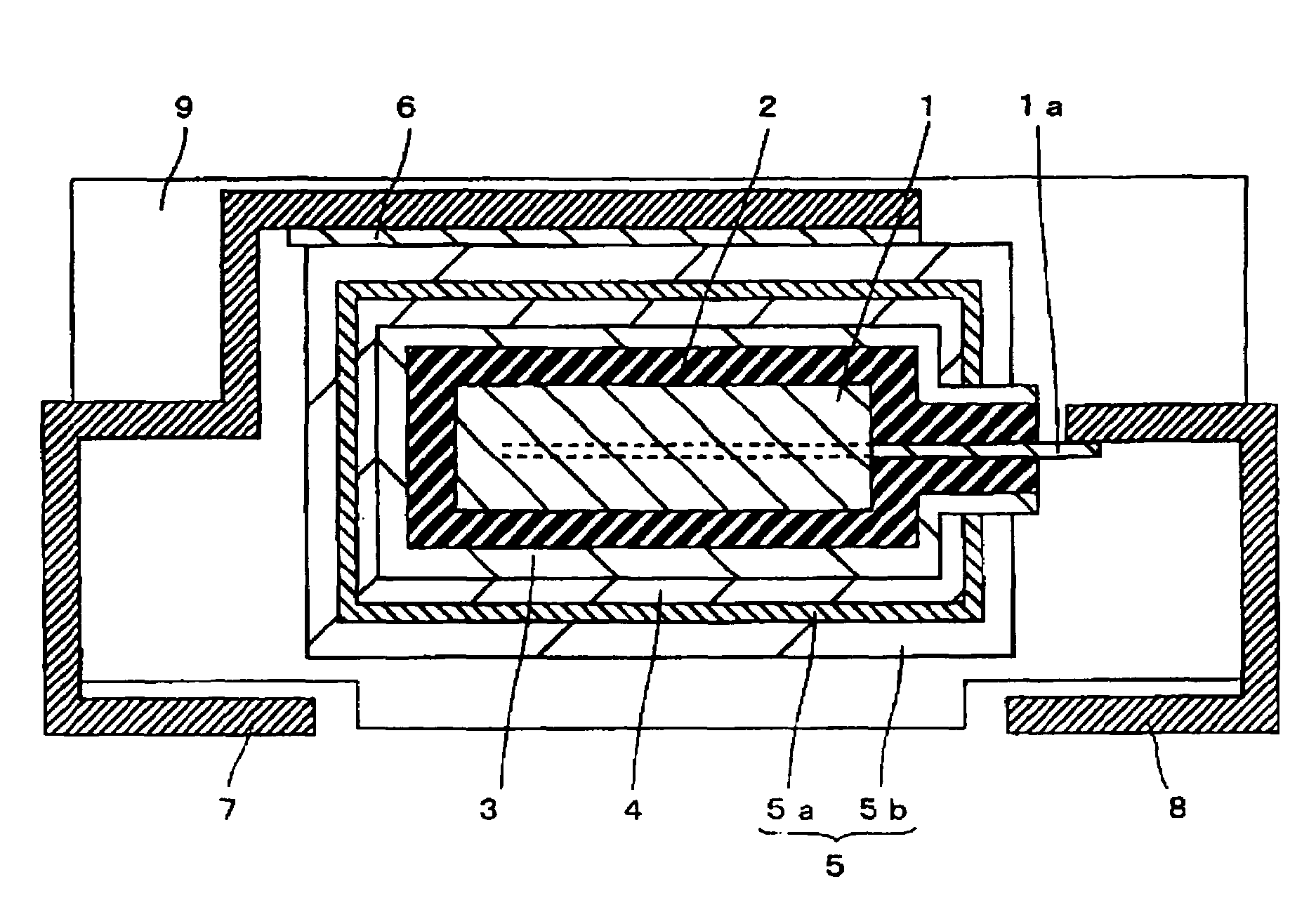 Solid electrolytic capacitor element, solid electrolytic capacitor, and manufacturing method therefor