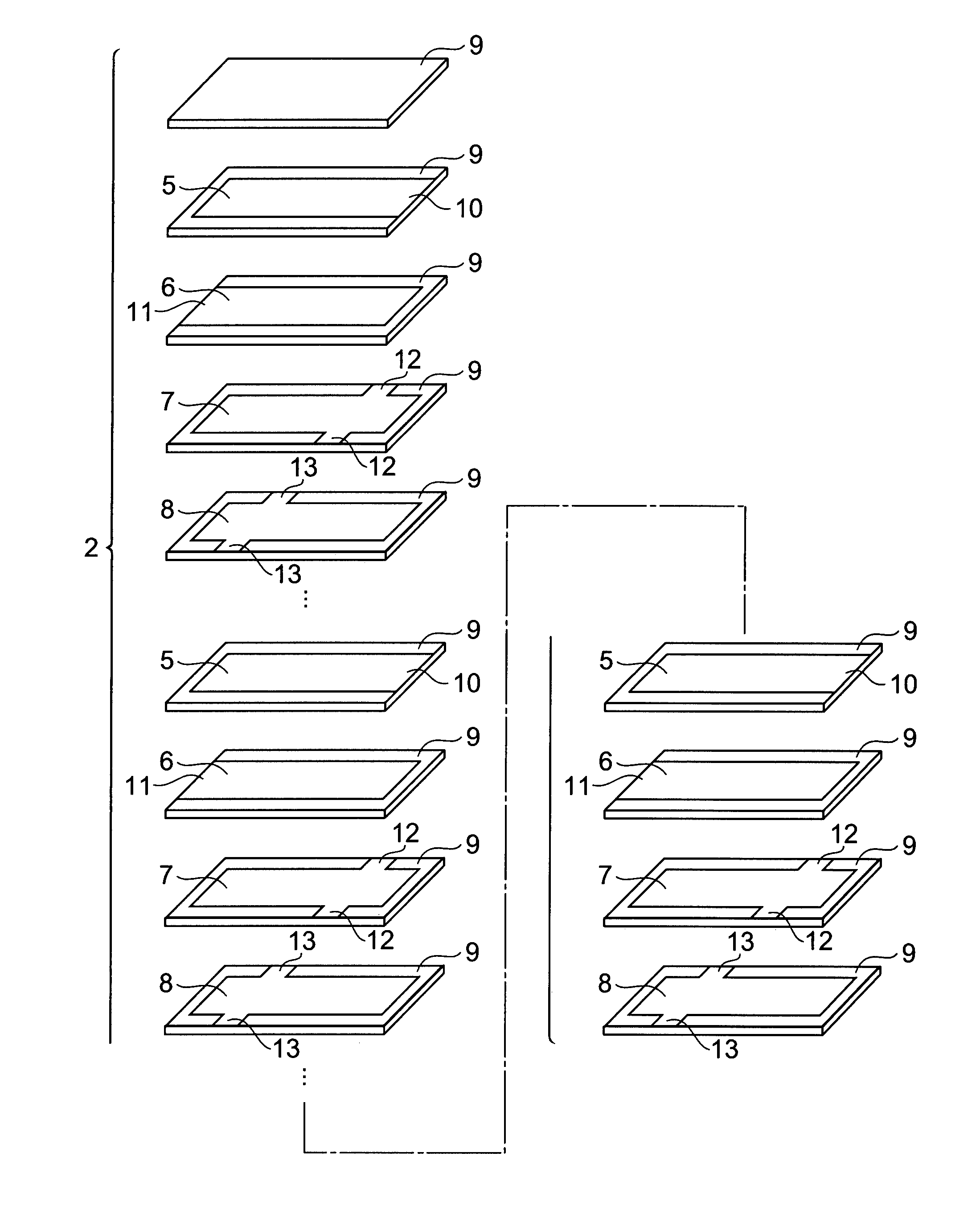 Multilayer capacitor and electronic device