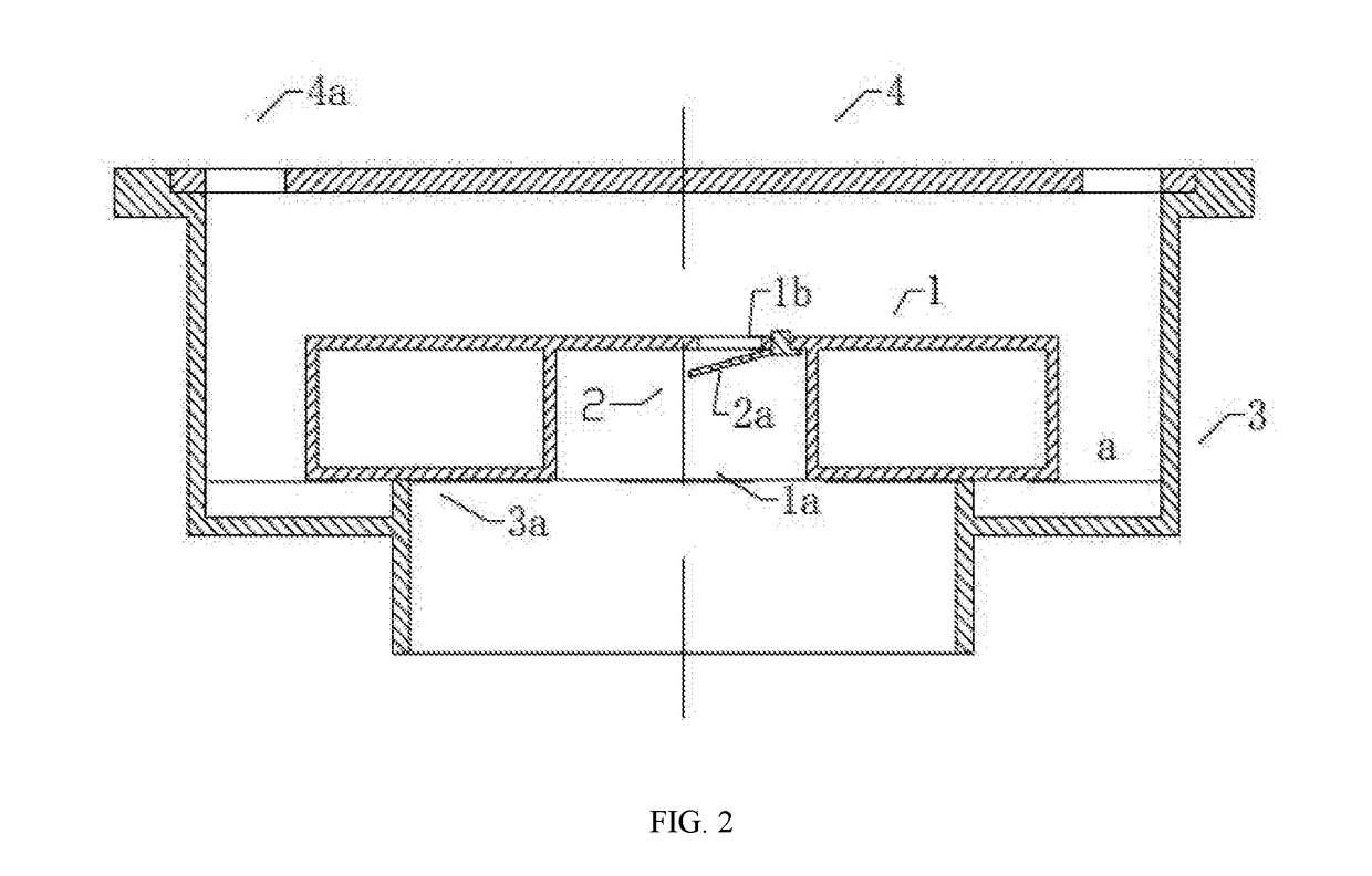 Self-adjustable gas isolator