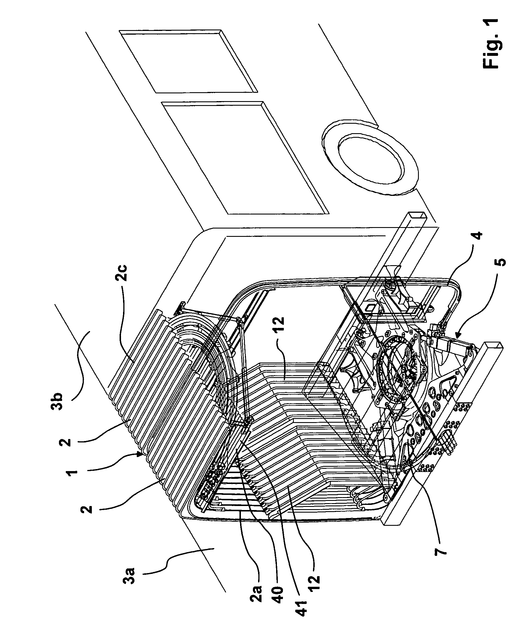 Apparatus for covering the track joint (track joint cover) between the rotary plate and the bellows of a connection between two hinge-linked vehicle sections