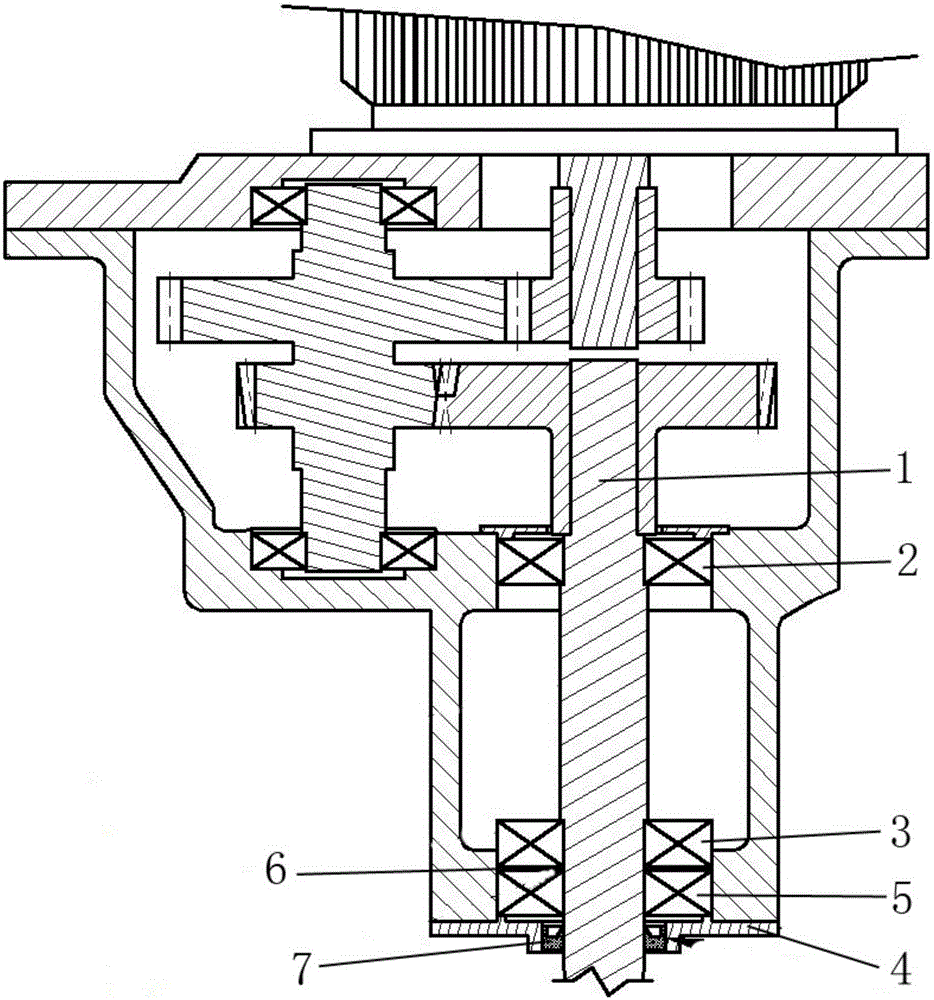 Transmission device of reduction gearbox of hollow cooling tower